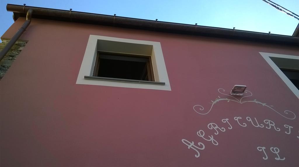 Il Borgo Di Pegui Villa Bolano Екстериор снимка